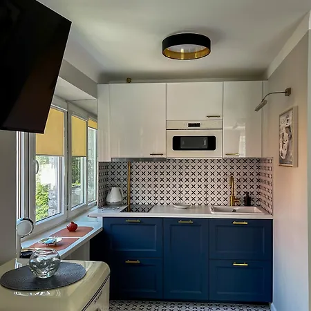 Apartment Red Roof *