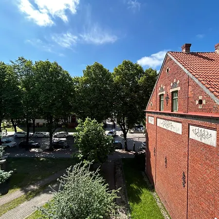 Apartment Red Roof *