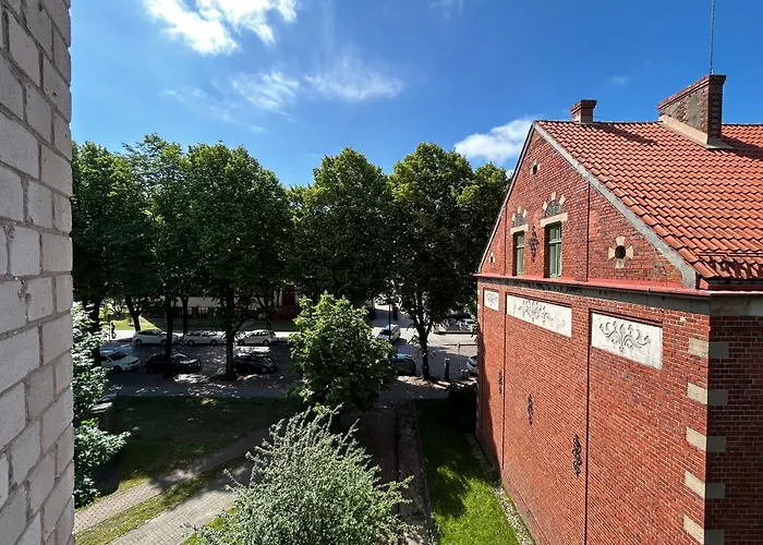 Apartment Red Roof *